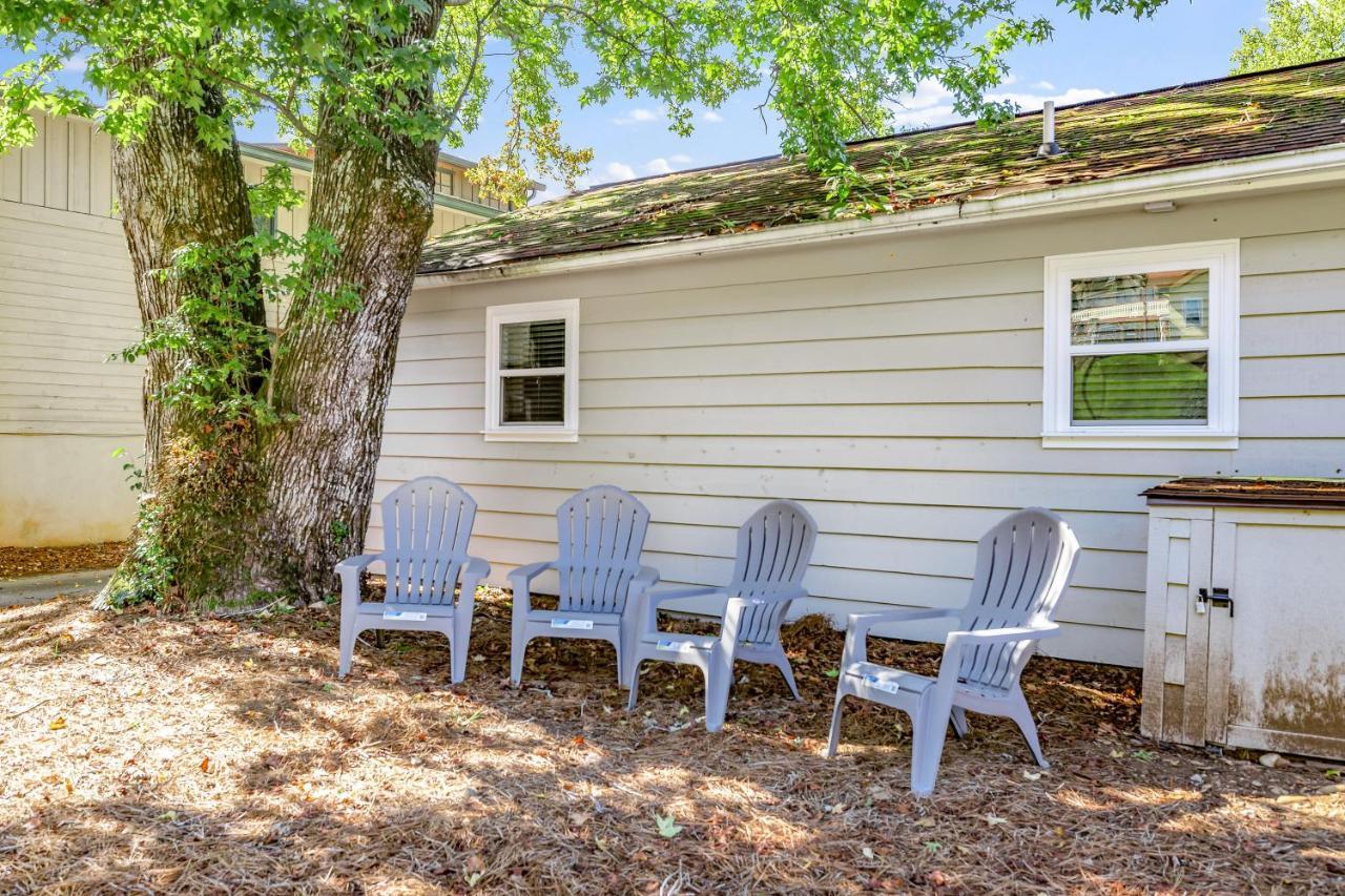 Nora Mill Villa Helen Bagian luar foto